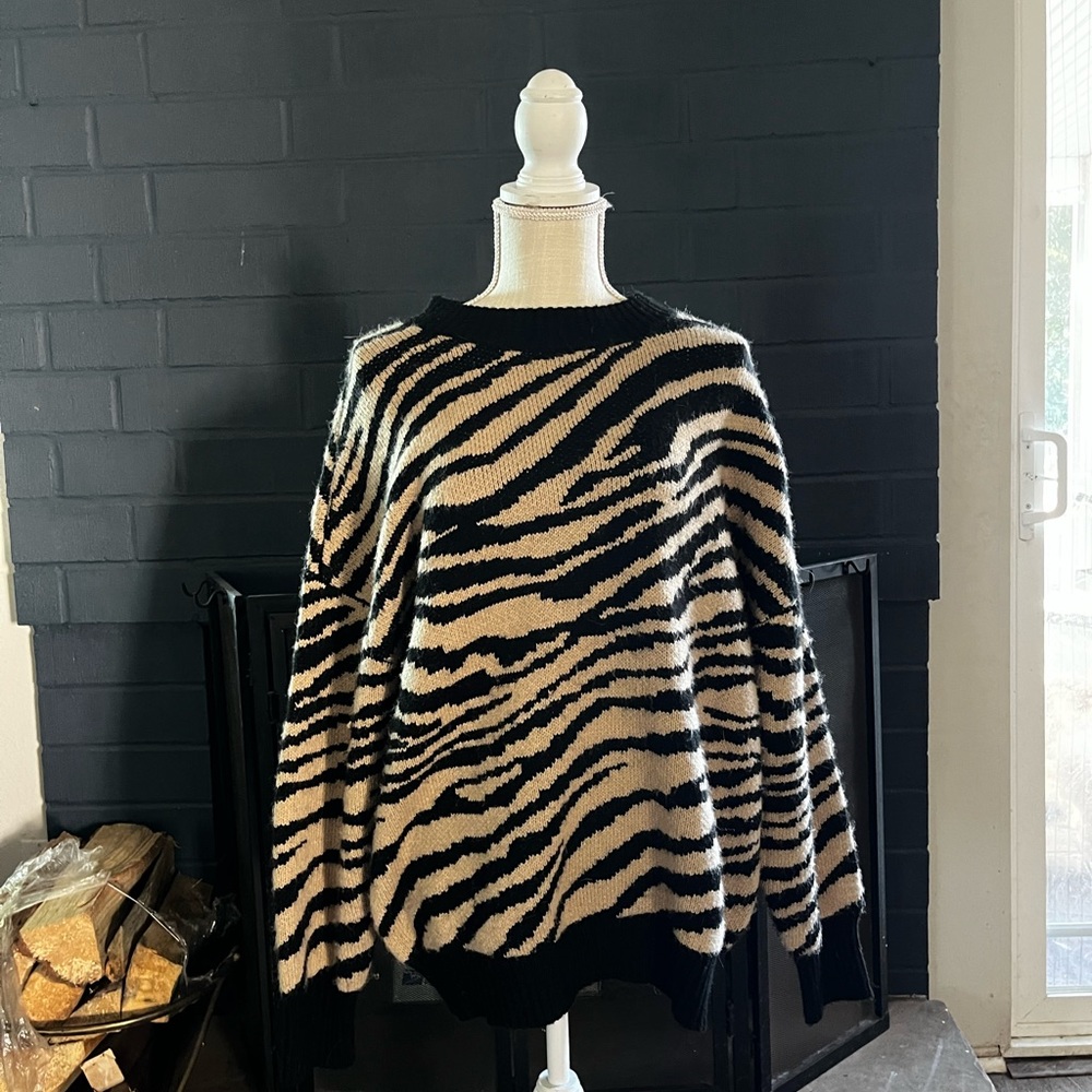 Sanctuary tiger stripped sweater